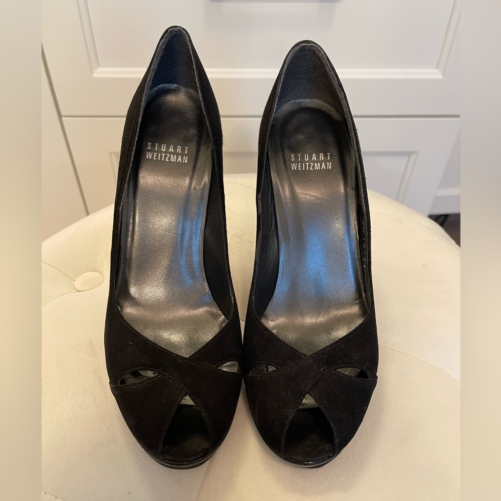 Stuart Weitzman Like New Heels Size 7. - image 1